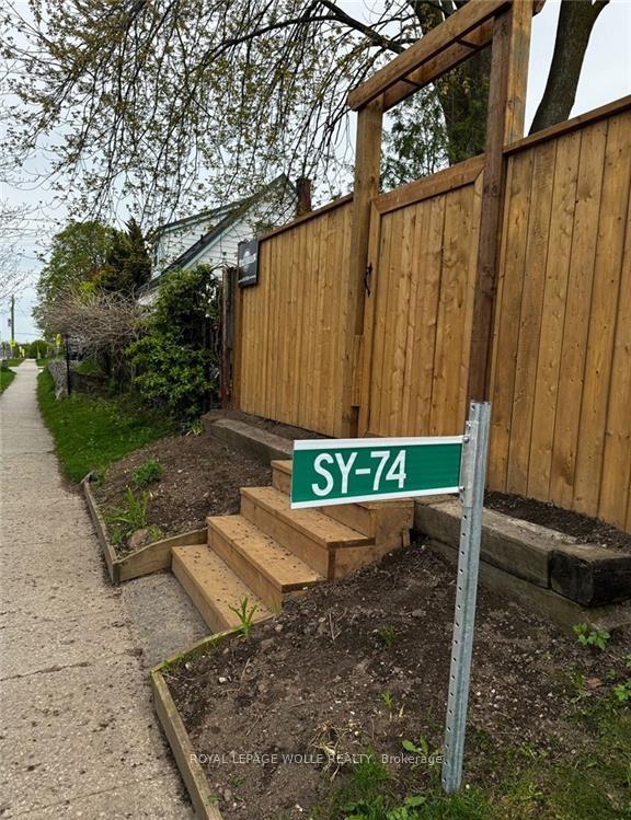 Photo 3 of 74 Boehmer Street, Kitchener — HOMEH