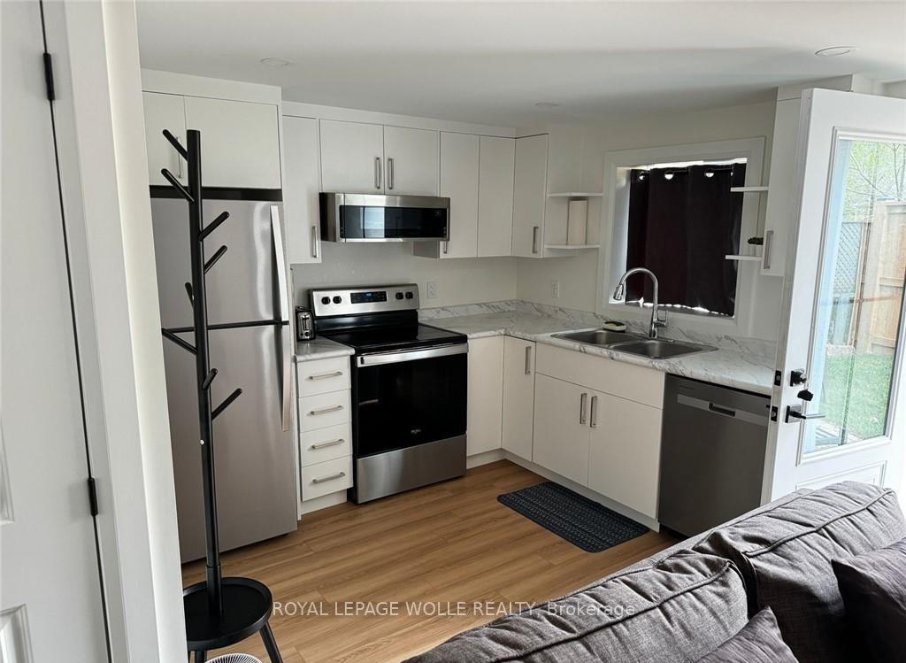 Photo 10 of 74 Boehmer Street, Kitchener — HOMEH