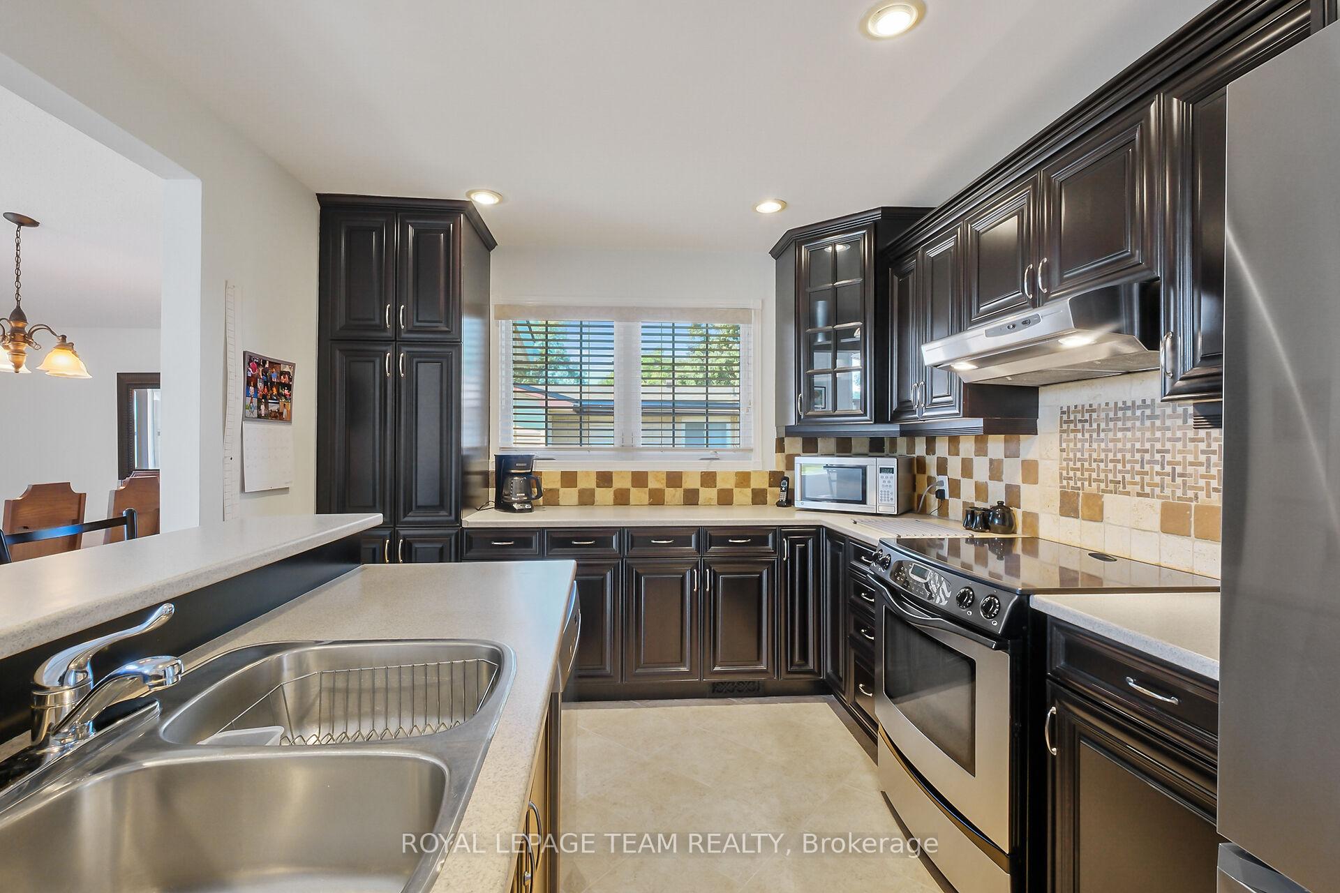 Photo 16 of 173 Banning Road, Ottawa, Kanata - Glencairn/Hazeldean — HOMEH