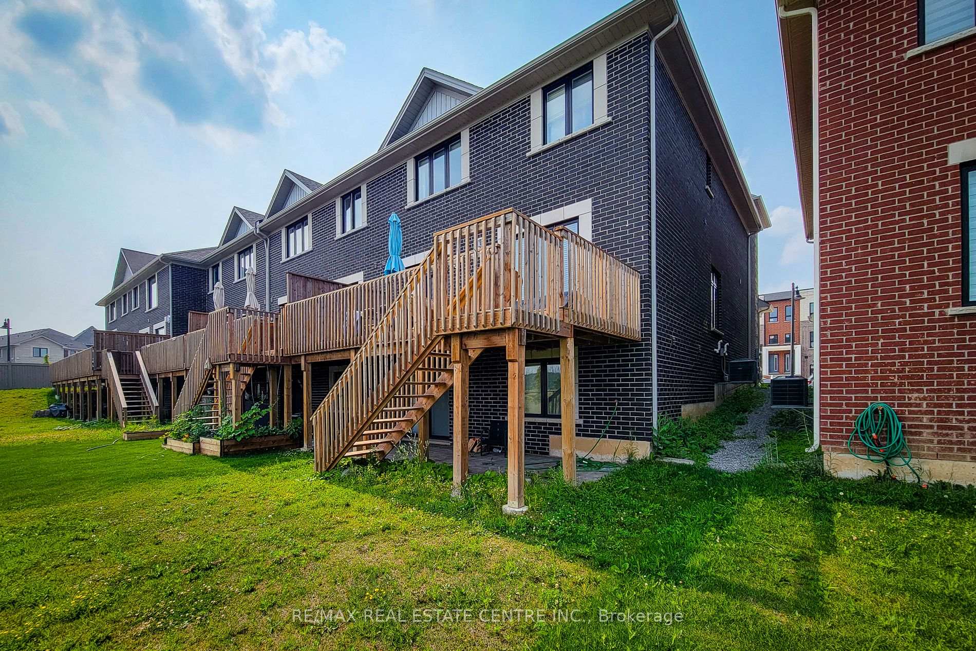 Photo 47 of 64 Great Falls Boulevard, Hamilton, Waterdown — HOMEH