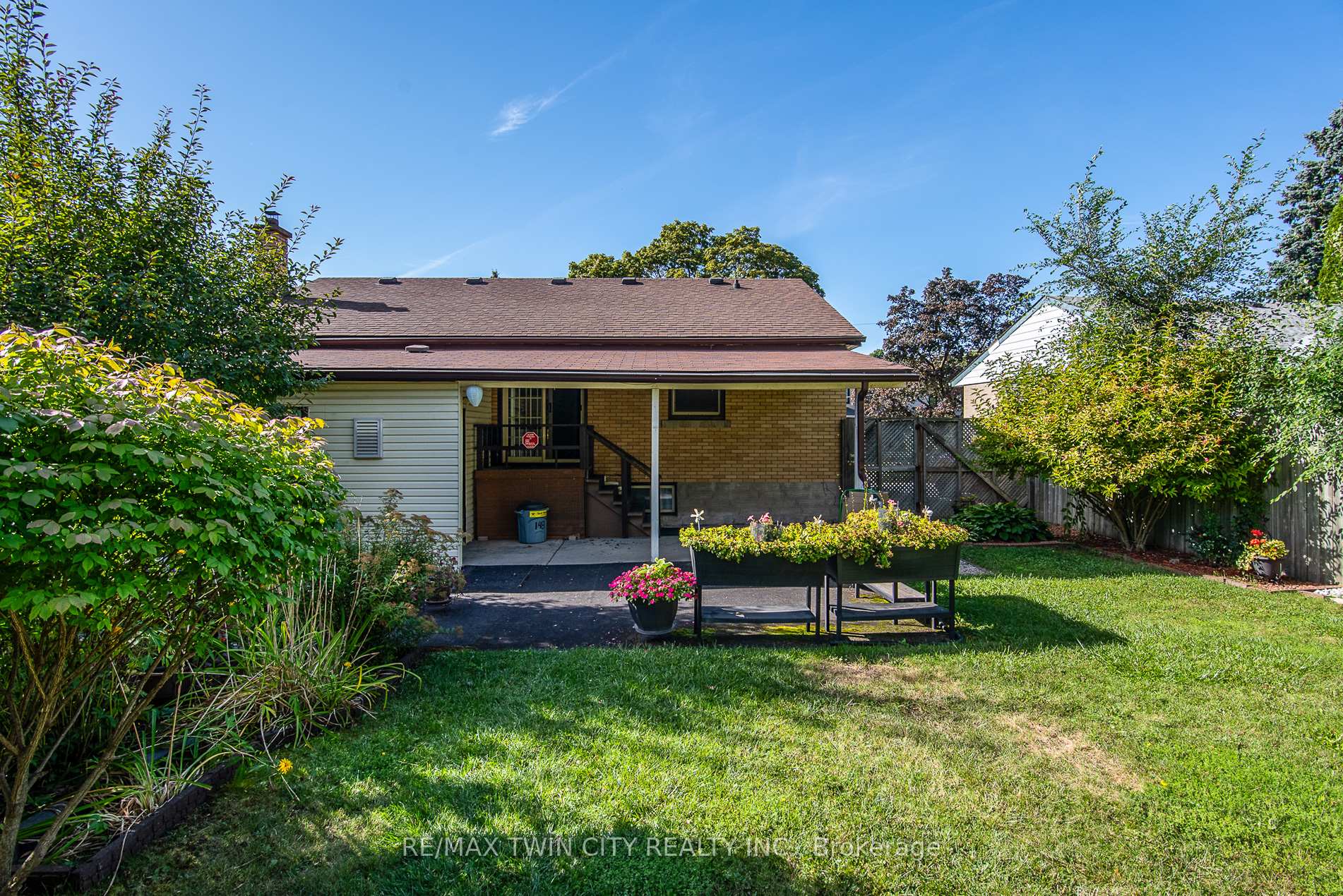 Photo 11 of 148 Siebert Avenue, Kitchener, Vanier - Kitchener — HOMEH