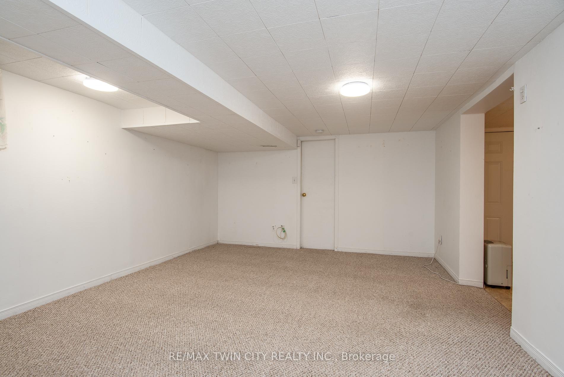 Photo 43 of 148 Siebert Avenue, Kitchener, Vanier - Kitchener — HOMEH