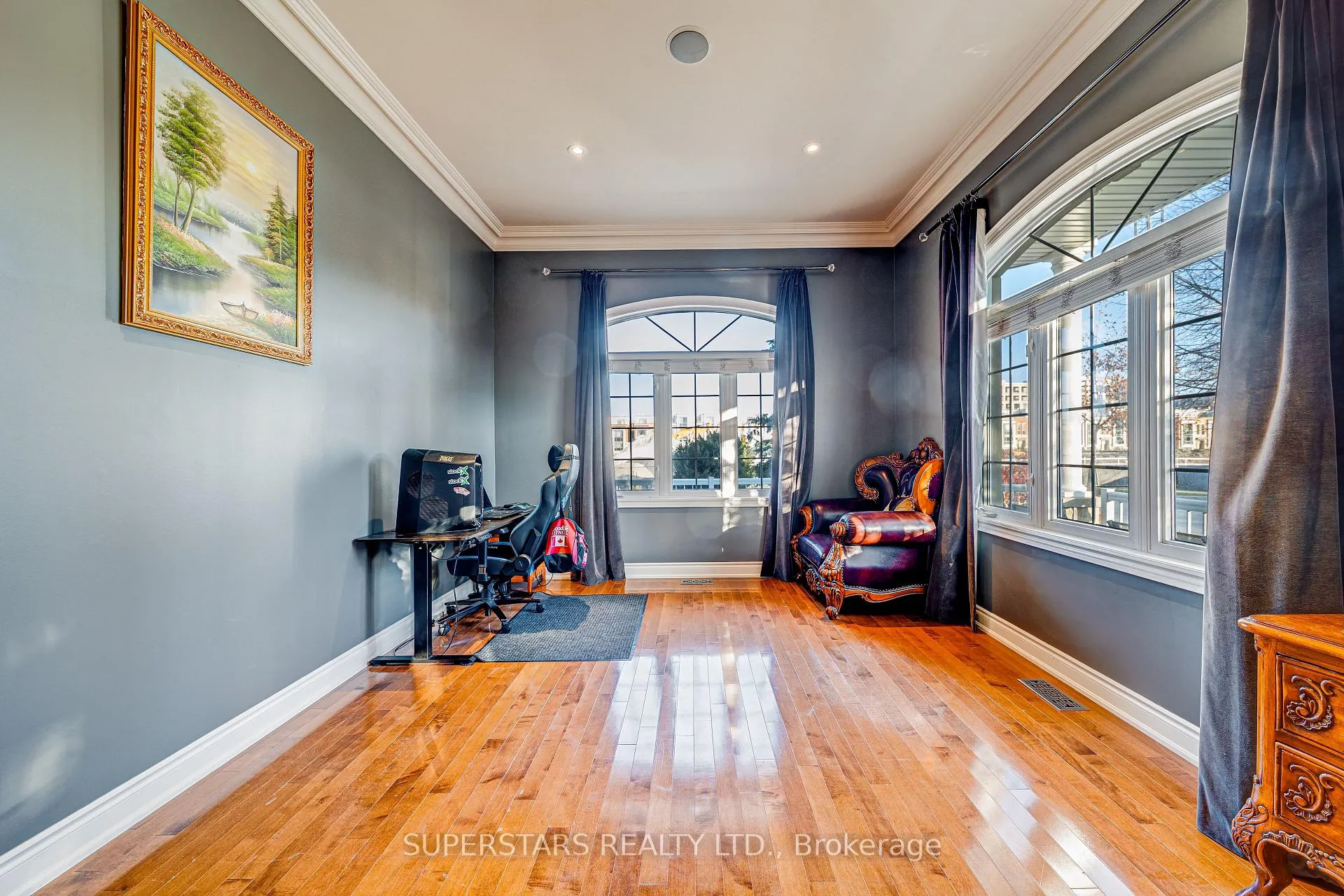 Photo 6 of 2 Chimenti Court, Markham, Unionville — HOMEH