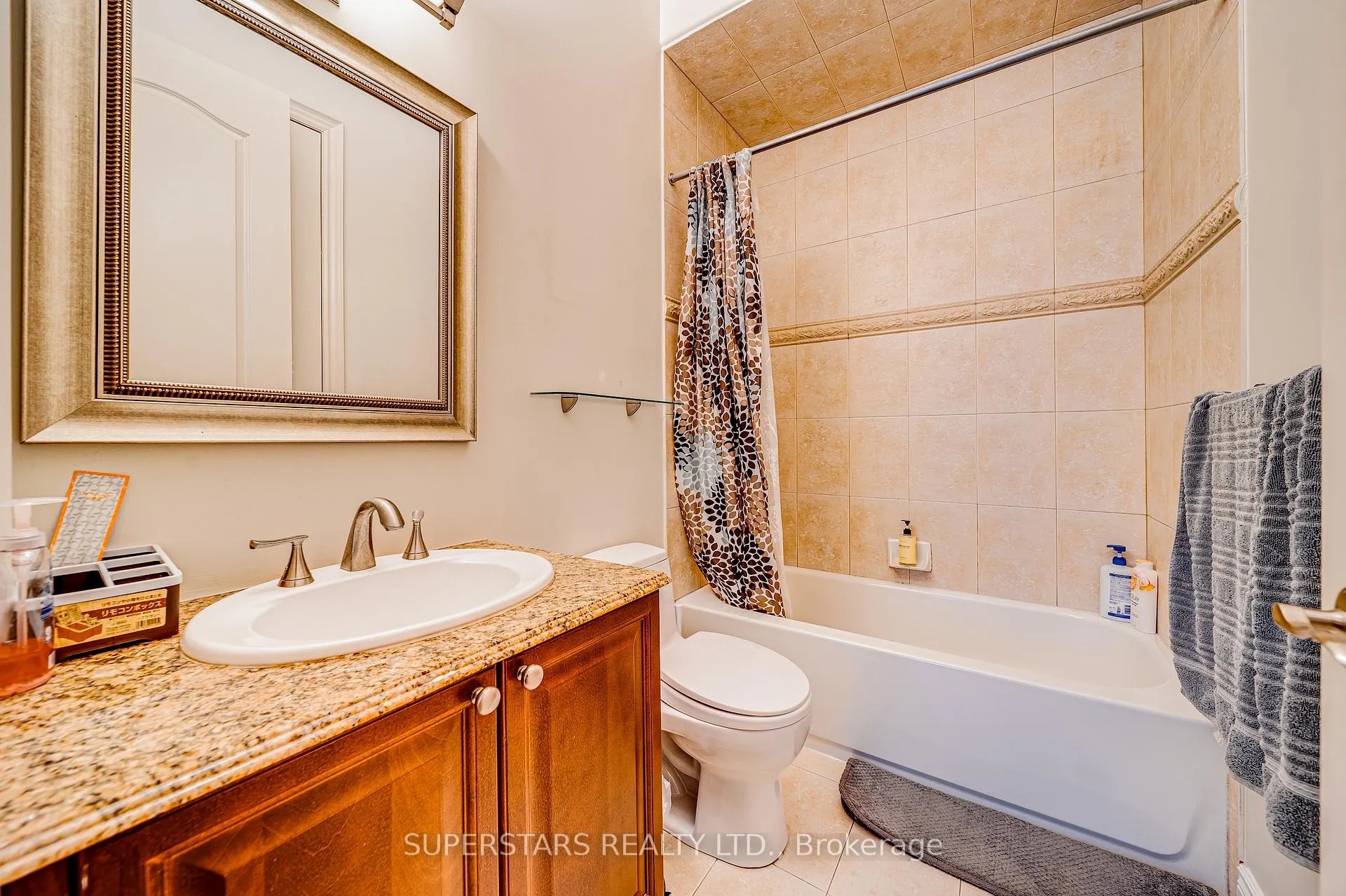 Photo 18 of 2 Chimenti Court, Markham, Unionville — HOMEH