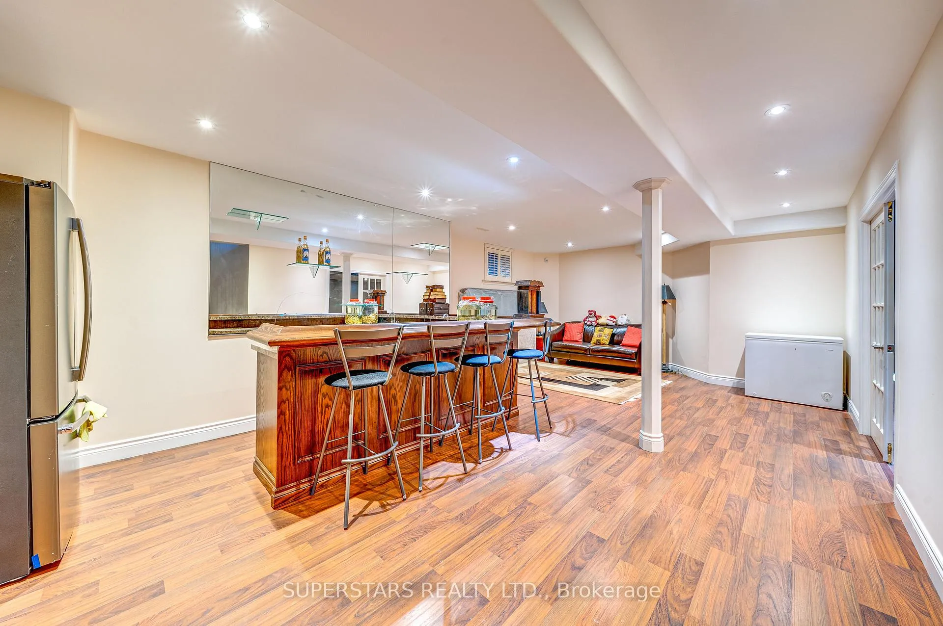 Photo 24 of 2 Chimenti Court, Markham, Unionville — HOMEH