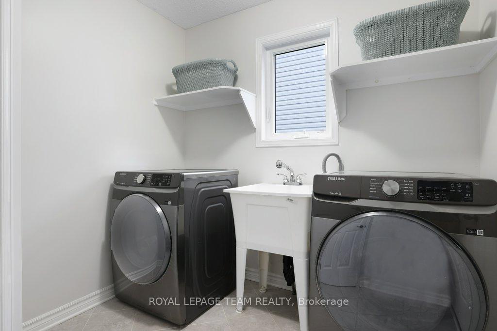 Photo 23 of 8 Black Rivers Place, Ottawa, Kanata - Bridlewood — HOMEH