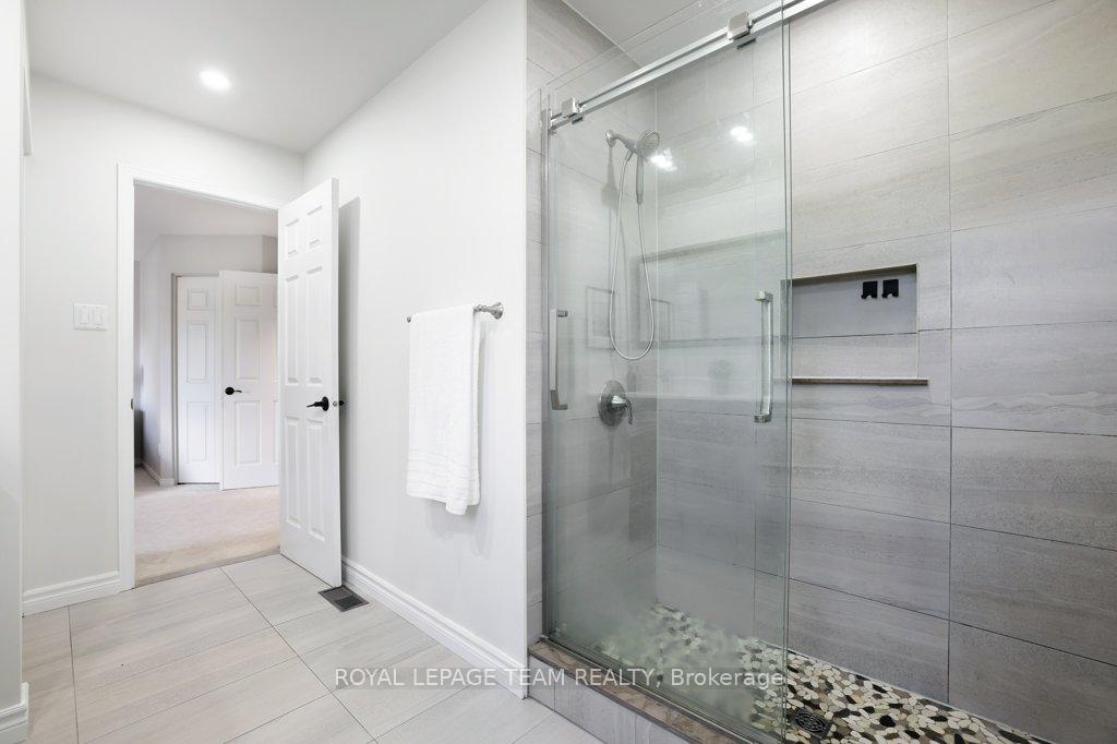 Photo 29 of 8 Black Rivers Place, Ottawa, Kanata - Bridlewood — HOMEH