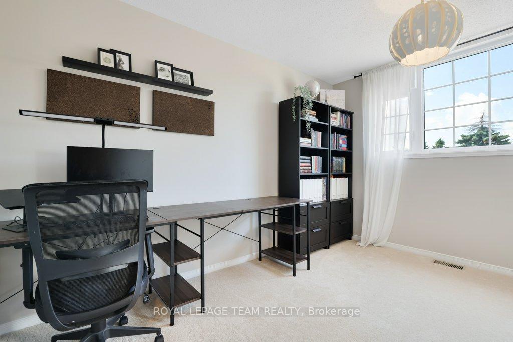 Photo 36 of 8 Black Rivers Place, Ottawa, Kanata - Bridlewood — HOMEH