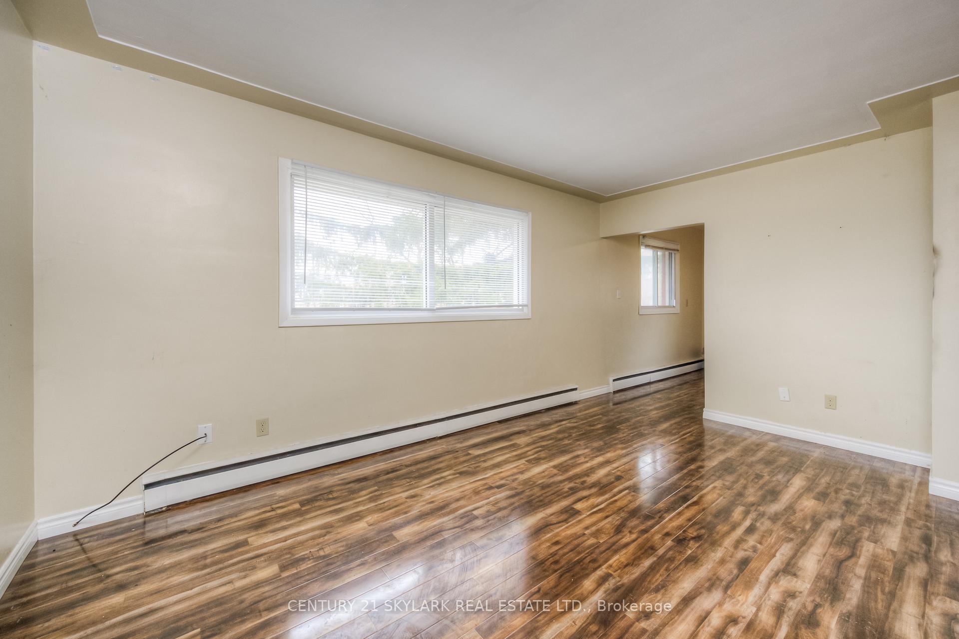 Photo 5 of Unit 4, 75 Highland Road E, Kitchener — HOMEH