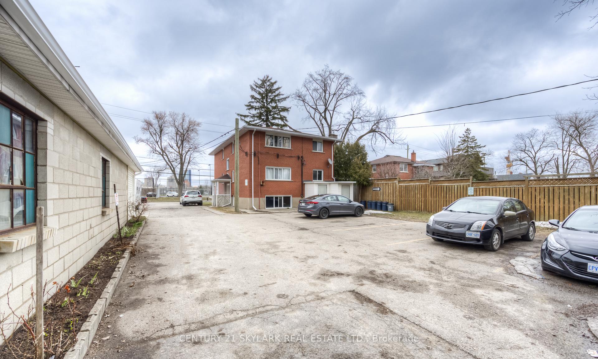 Photo 22 of Unit 4, 75 Highland Road E, Kitchener — HOMEH