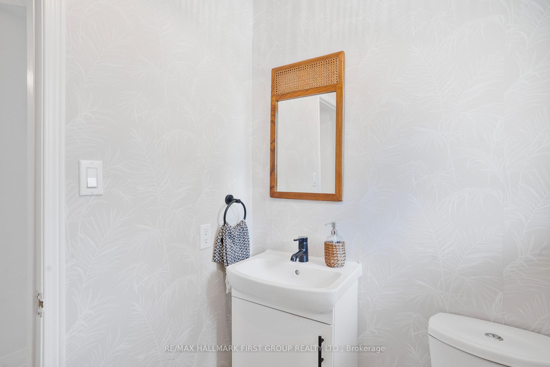 Photo 21 of 974 Vance Crescent, Innisfil, Alcona — HOMEH