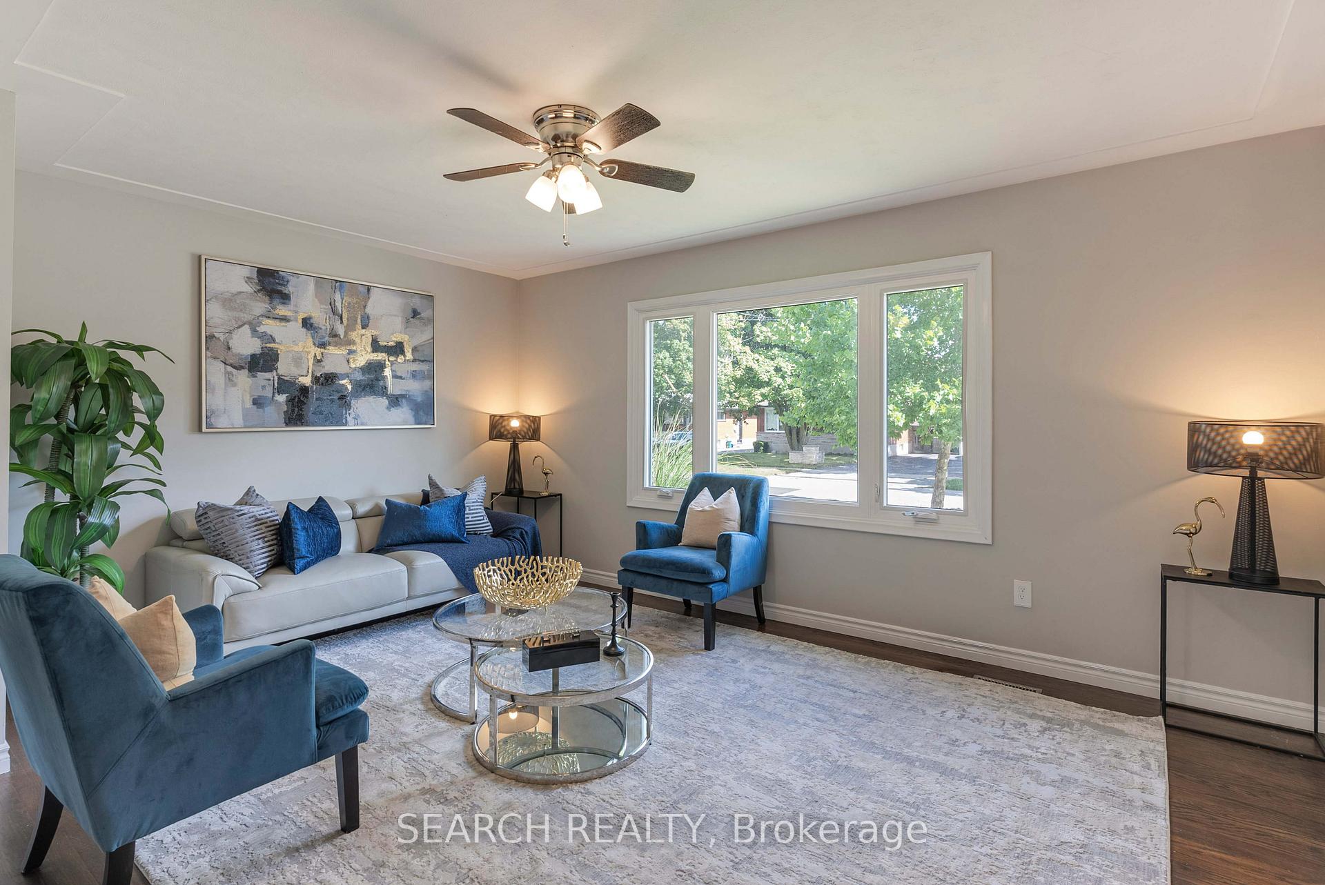 Photo 6 of 82 Southmoor Drive, Kitchener — HOMEH
