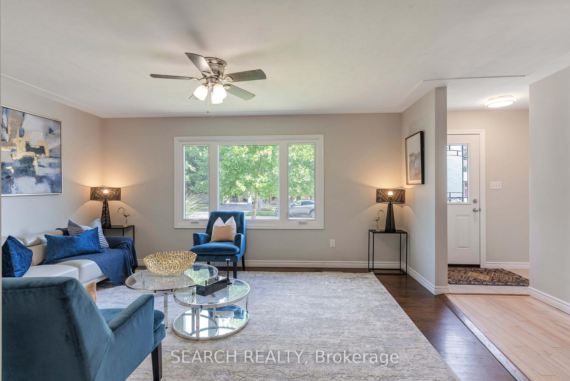 Photo 9 of 82 Southmoor Drive, Kitchener — HOMEH