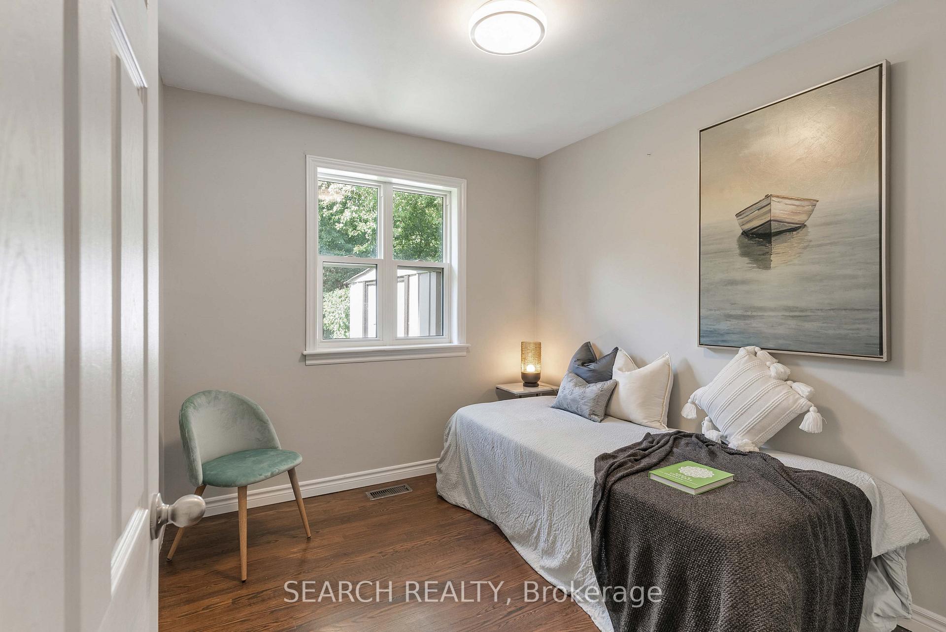 Photo 17 of 82 Southmoor Drive, Kitchener — HOMEH