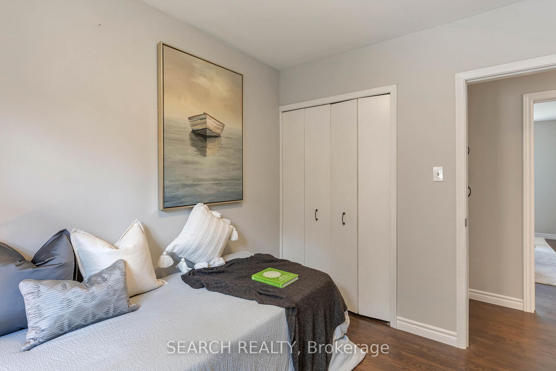 Photo 18 of 82 Southmoor Drive, Kitchener — HOMEH