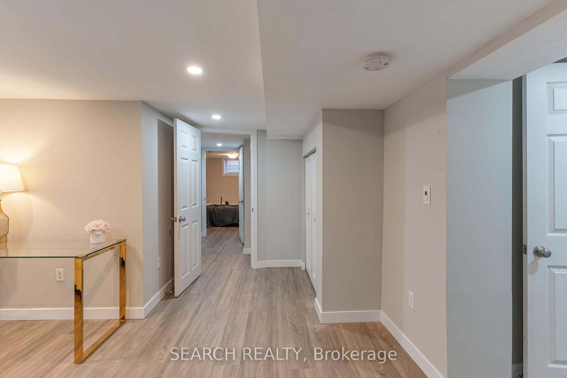 Photo 24 of 82 Southmoor Drive, Kitchener — HOMEH
