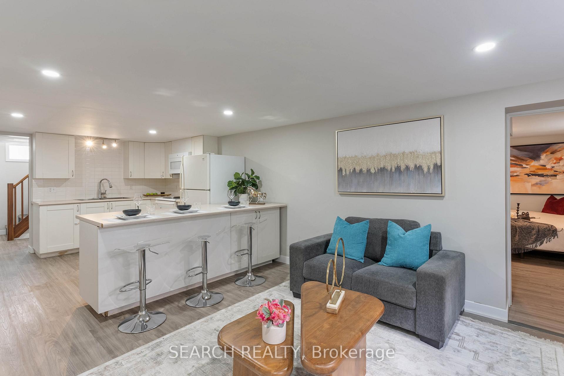 Photo 31 of 82 Southmoor Drive, Kitchener — HOMEH
