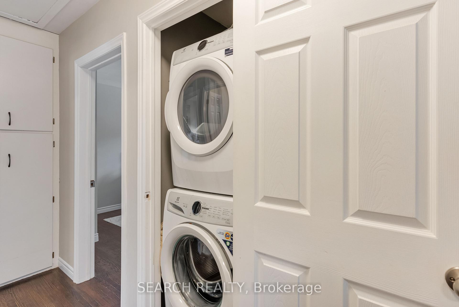 Photo 35 of 82 Southmoor Drive, Kitchener — HOMEH