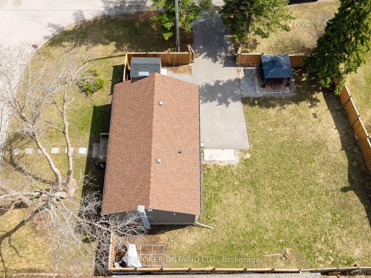 Photo 4 of 23 James Street, Hamilton, Waterdown — HOMEH