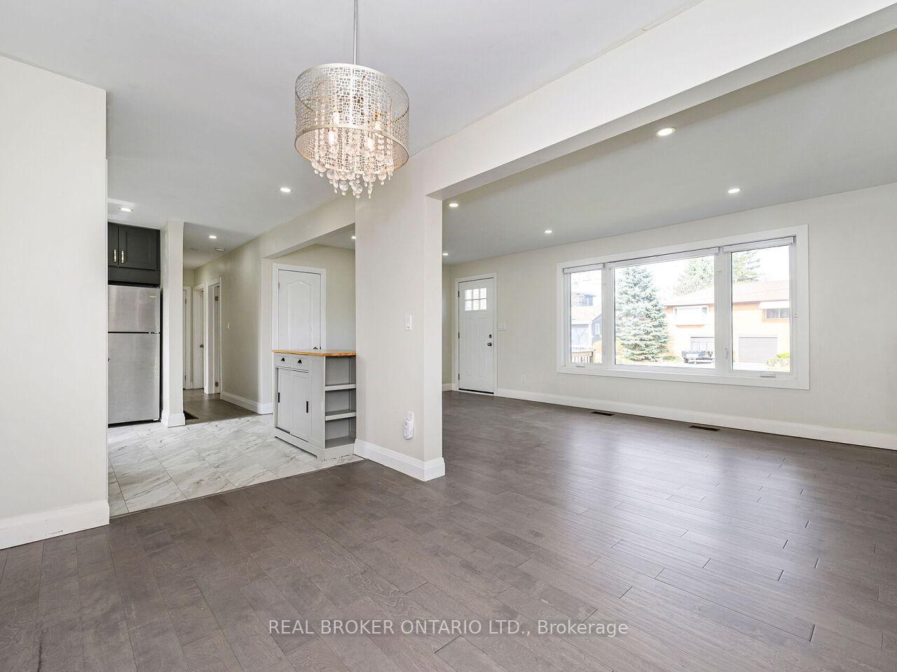 Photo 7 of 23 James Street, Hamilton, Waterdown — HOMEH