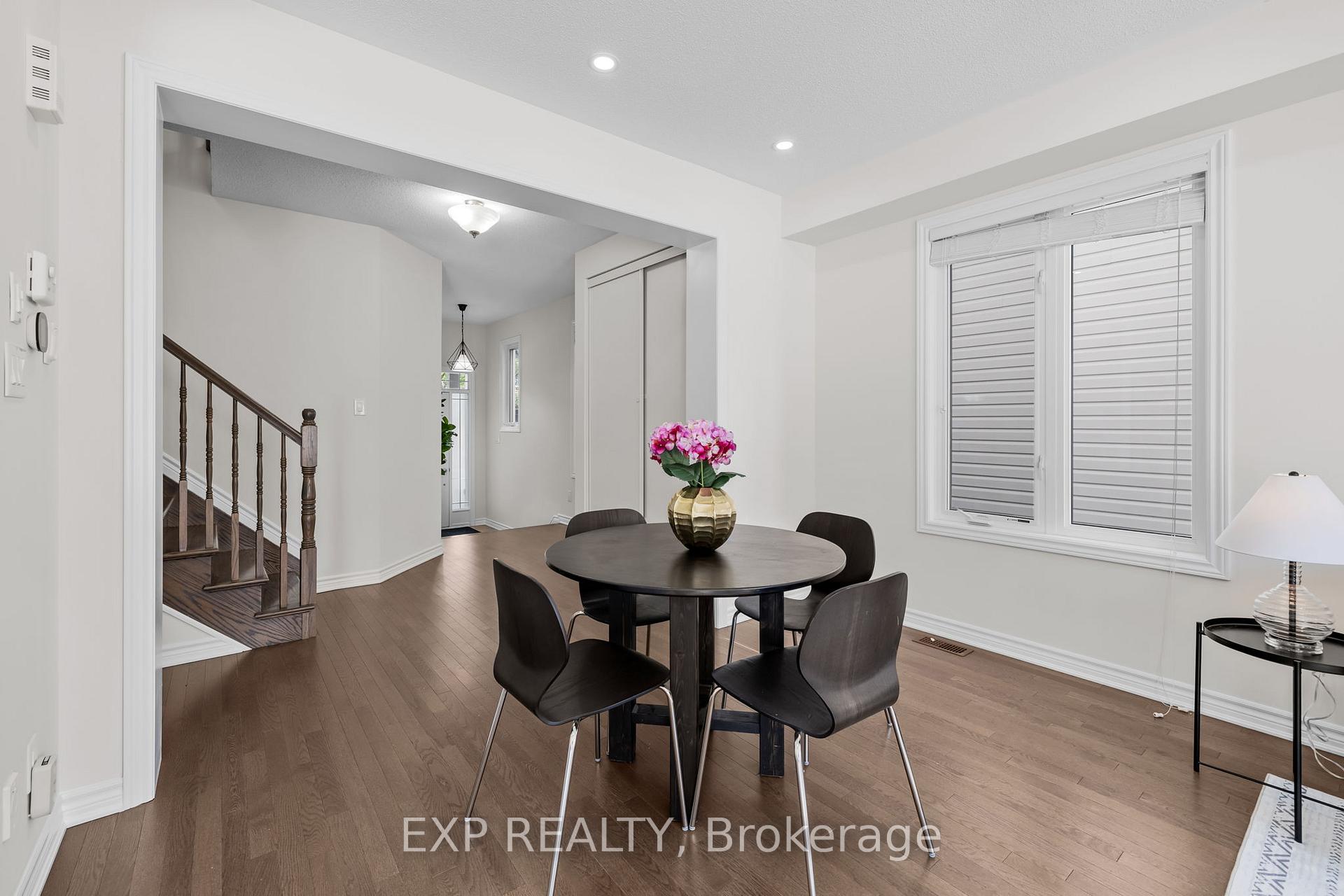 Photo 5 of 255 Rivertree Street, Ottawa, Kanata - Emerald Meadows/Trailwest — HOMEH