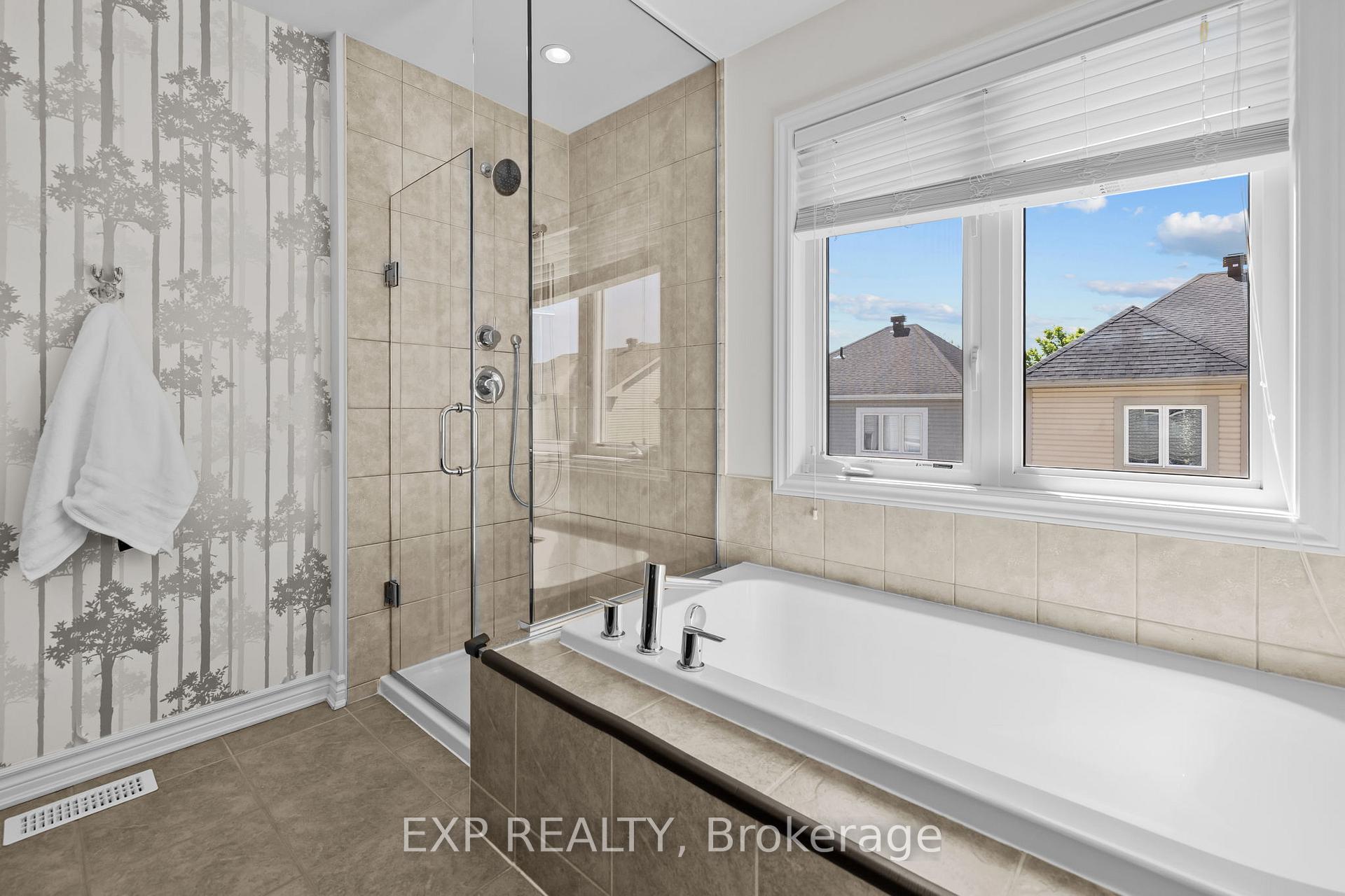 Photo 23 of 255 Rivertree Street, Ottawa, Kanata - Emerald Meadows/Trailwest — HOMEH