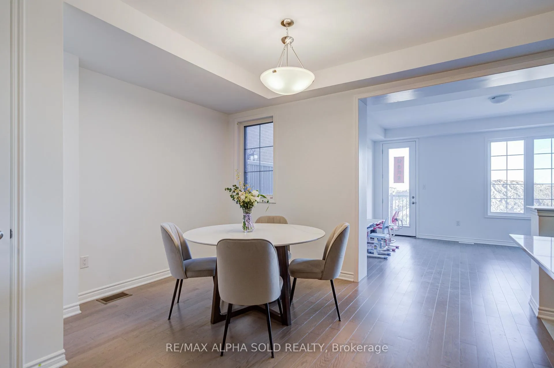 Photo 22 of 40 Azure Drive, Markham, Rural Markham — HOMEH