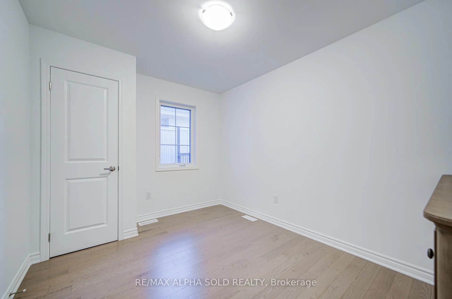 Photo 42 of 40 Azure Drive, Markham, Rural Markham — HOMEH