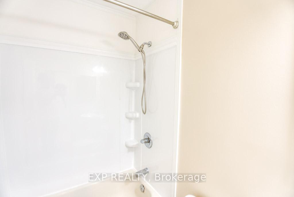 Photo 6 of 14 Hawley Crescent, Ottawa, Kanata - Bridlewood — HOMEH
