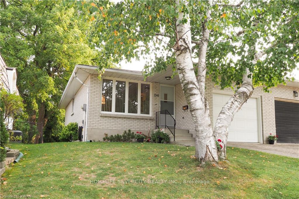 Front of 196 Millwood Cres