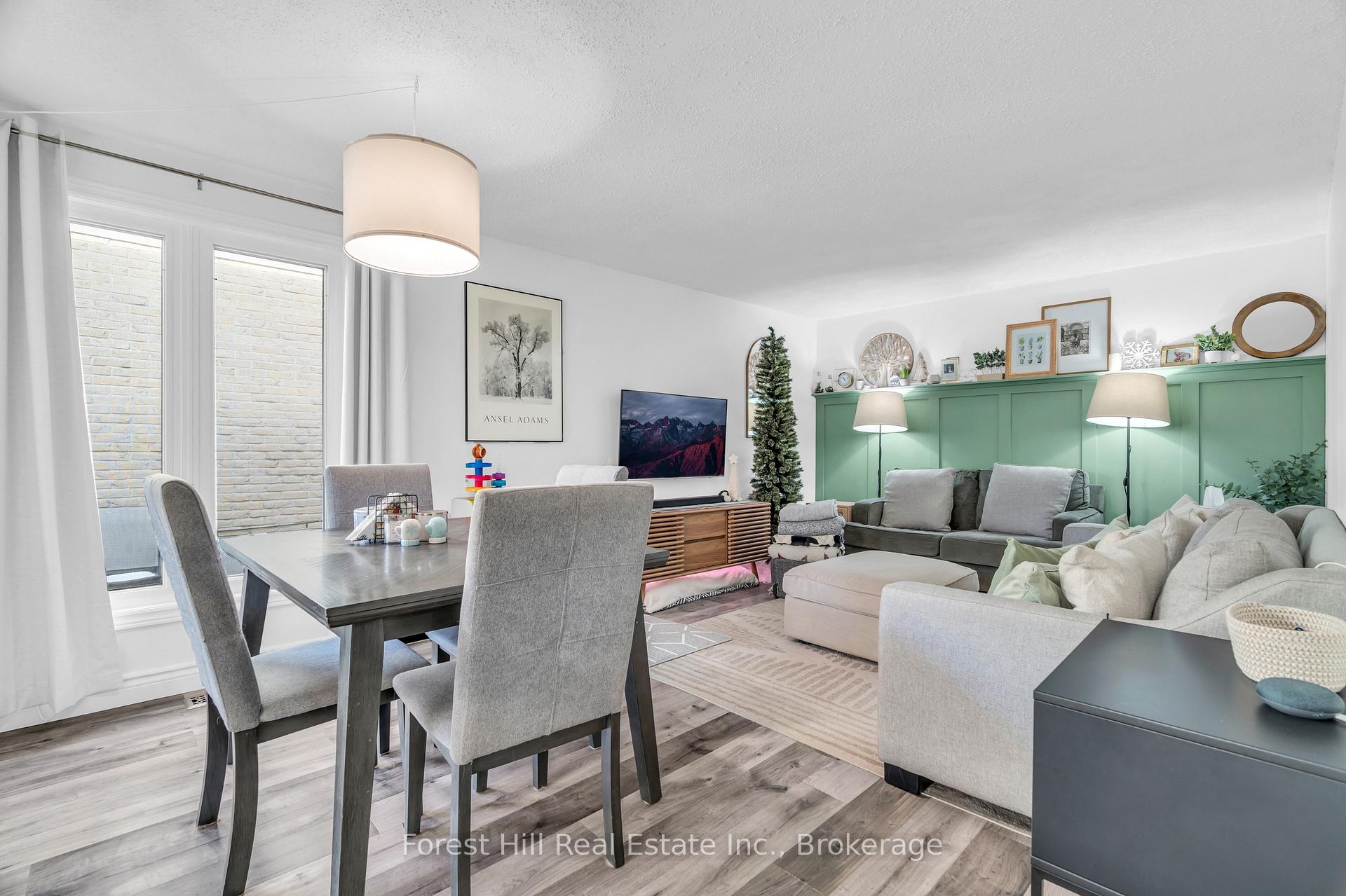 Photo 14 of 130 Pepperwood Crescent, Kitchener — HOMEH