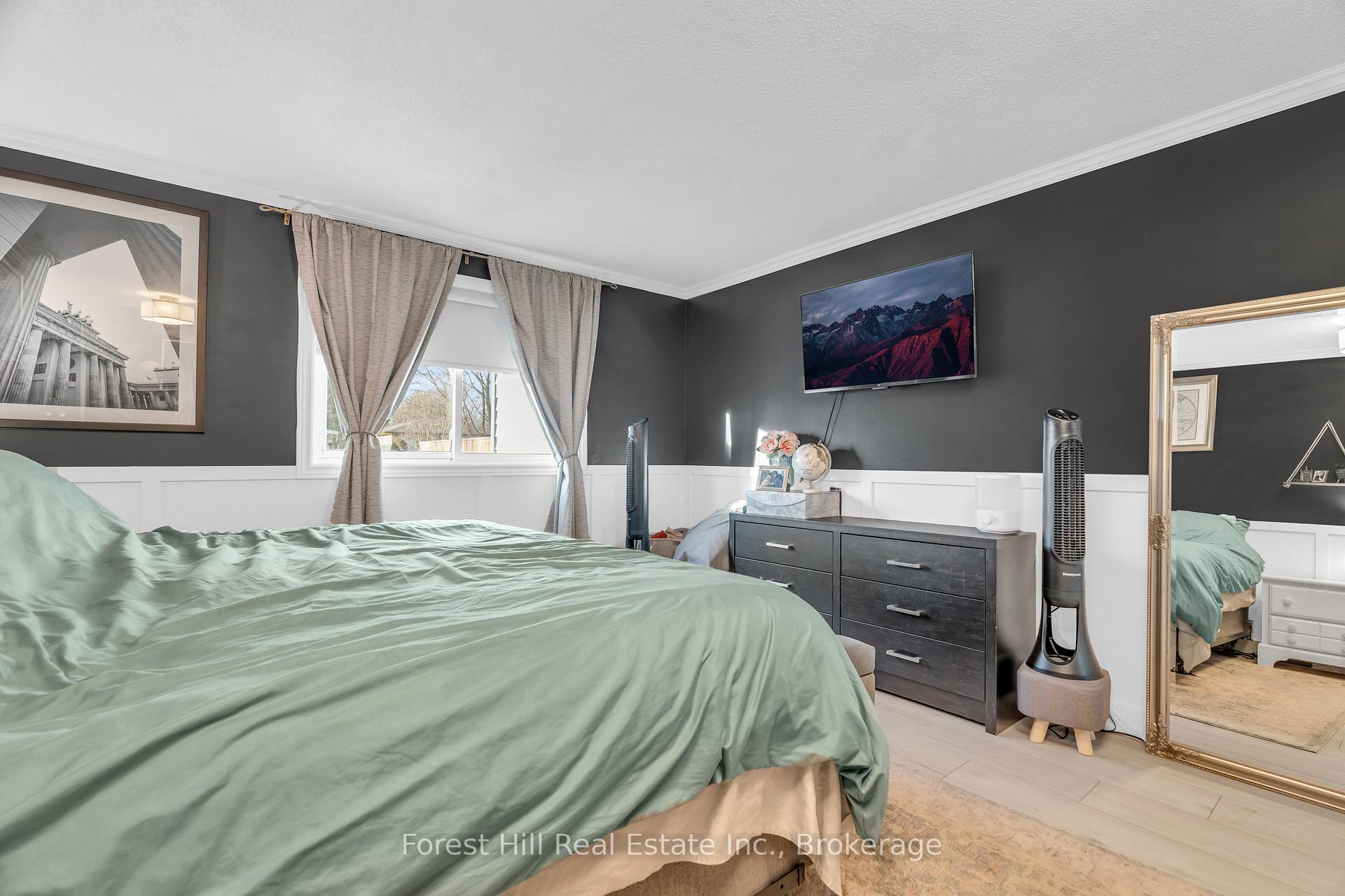 Photo 21 of 130 Pepperwood Crescent, Kitchener — HOMEH
