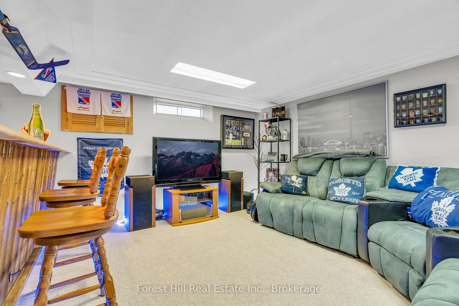 Photo 25 of 130 Pepperwood Crescent, Kitchener — HOMEH
