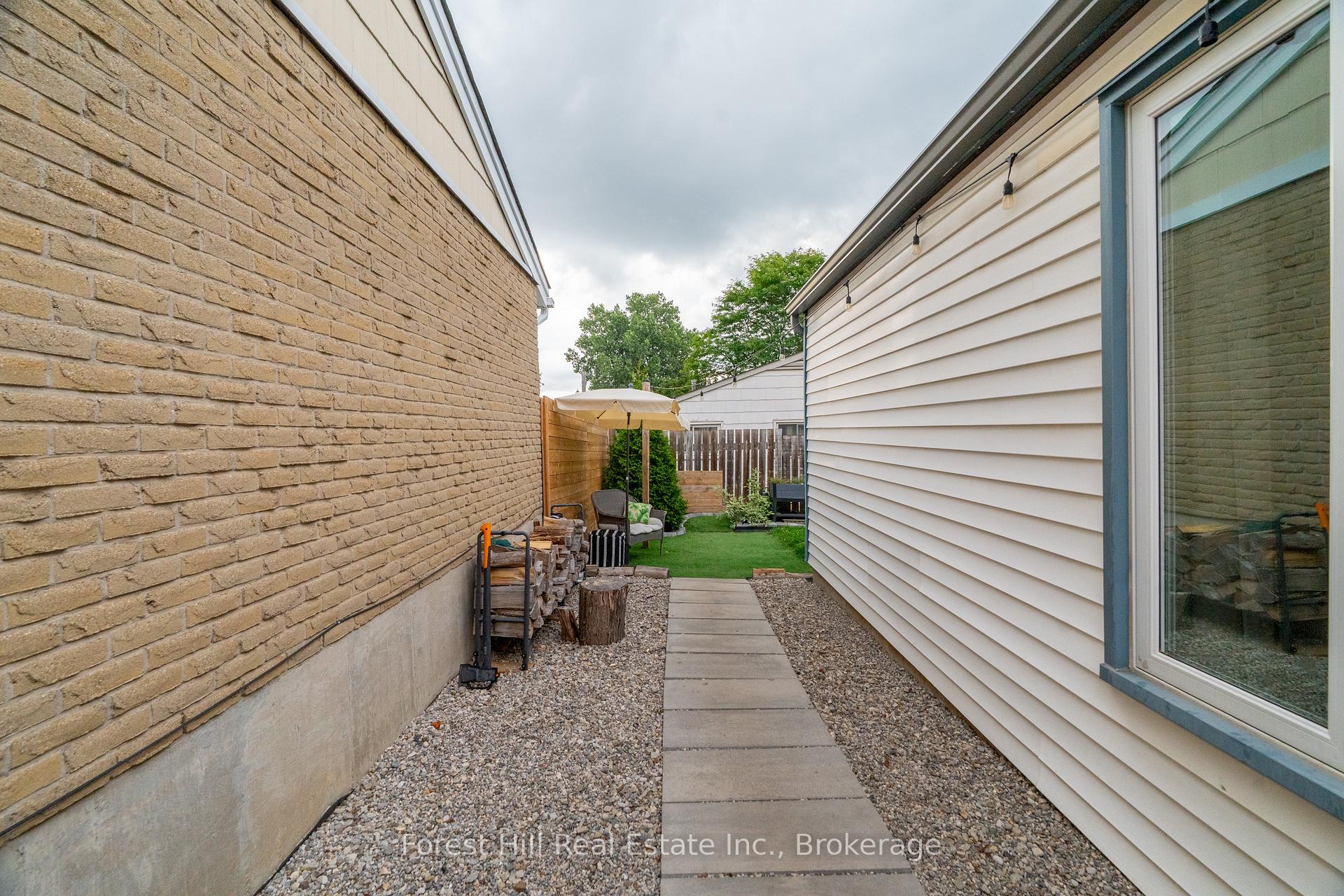 Photo 38 of 130 Pepperwood Crescent, Kitchener — HOMEH