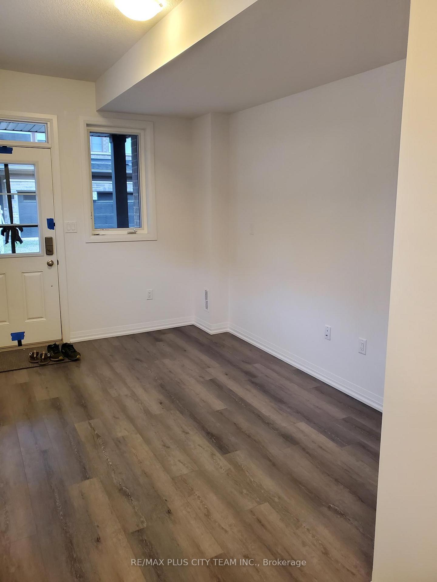 Photo 3 of Unit 87, 61 Soho Street, Hamilton, Stoney Creek Mountain — HOMEH