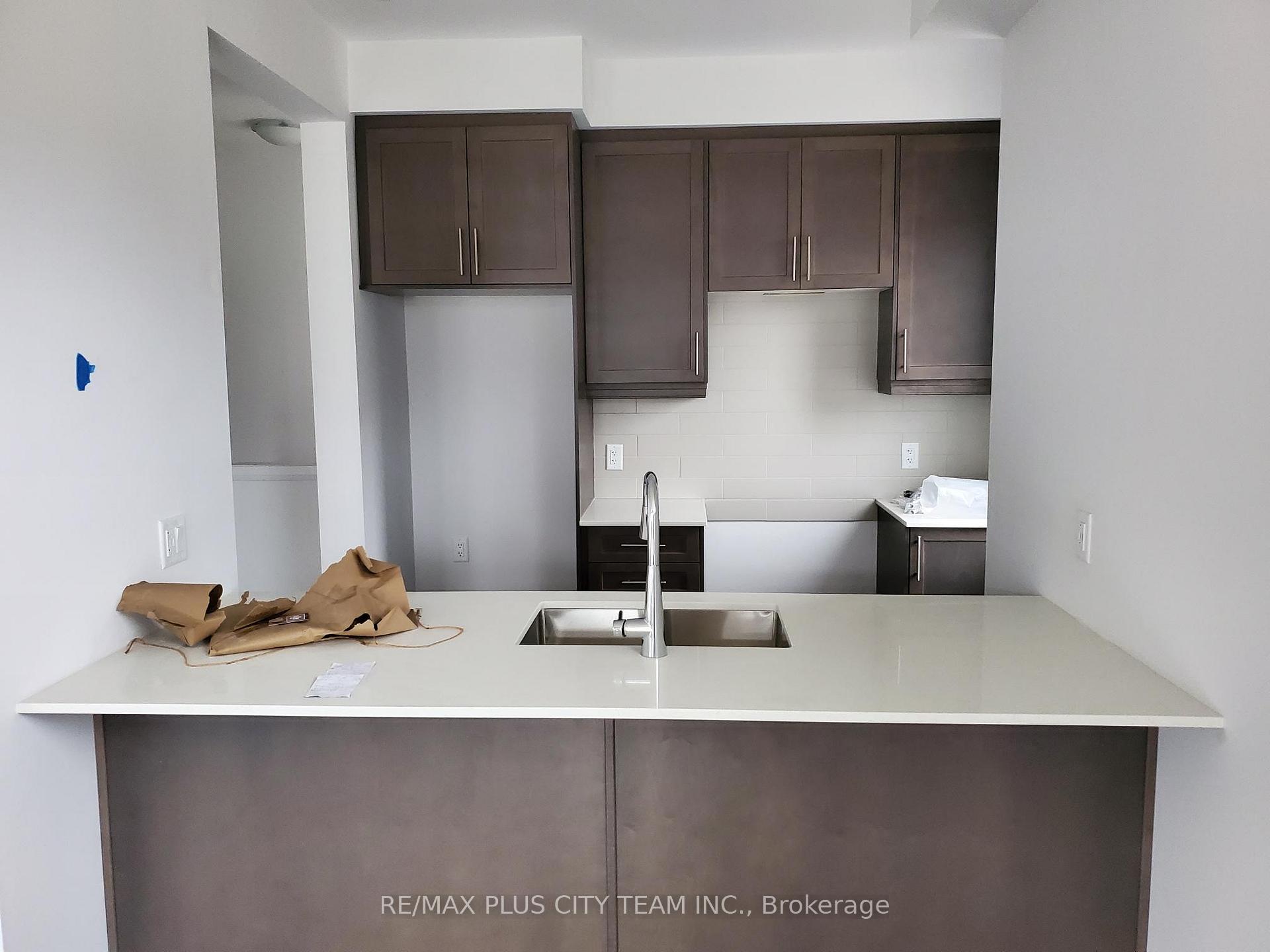 Photo 7 of Unit 87, 61 Soho Street, Hamilton, Stoney Creek Mountain — HOMEH