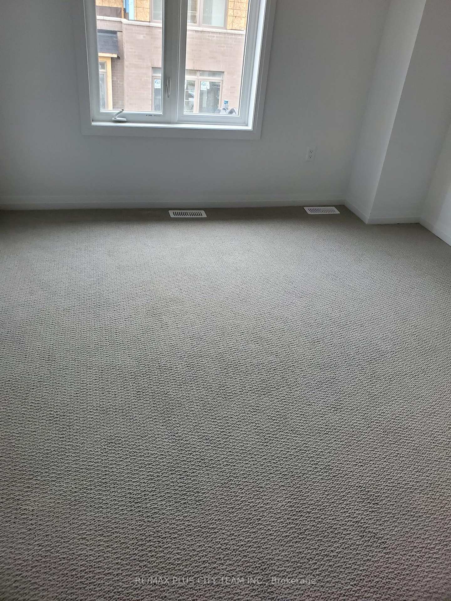 Photo 9 of Unit 87, 61 Soho Street, Hamilton, Stoney Creek Mountain — HOMEH