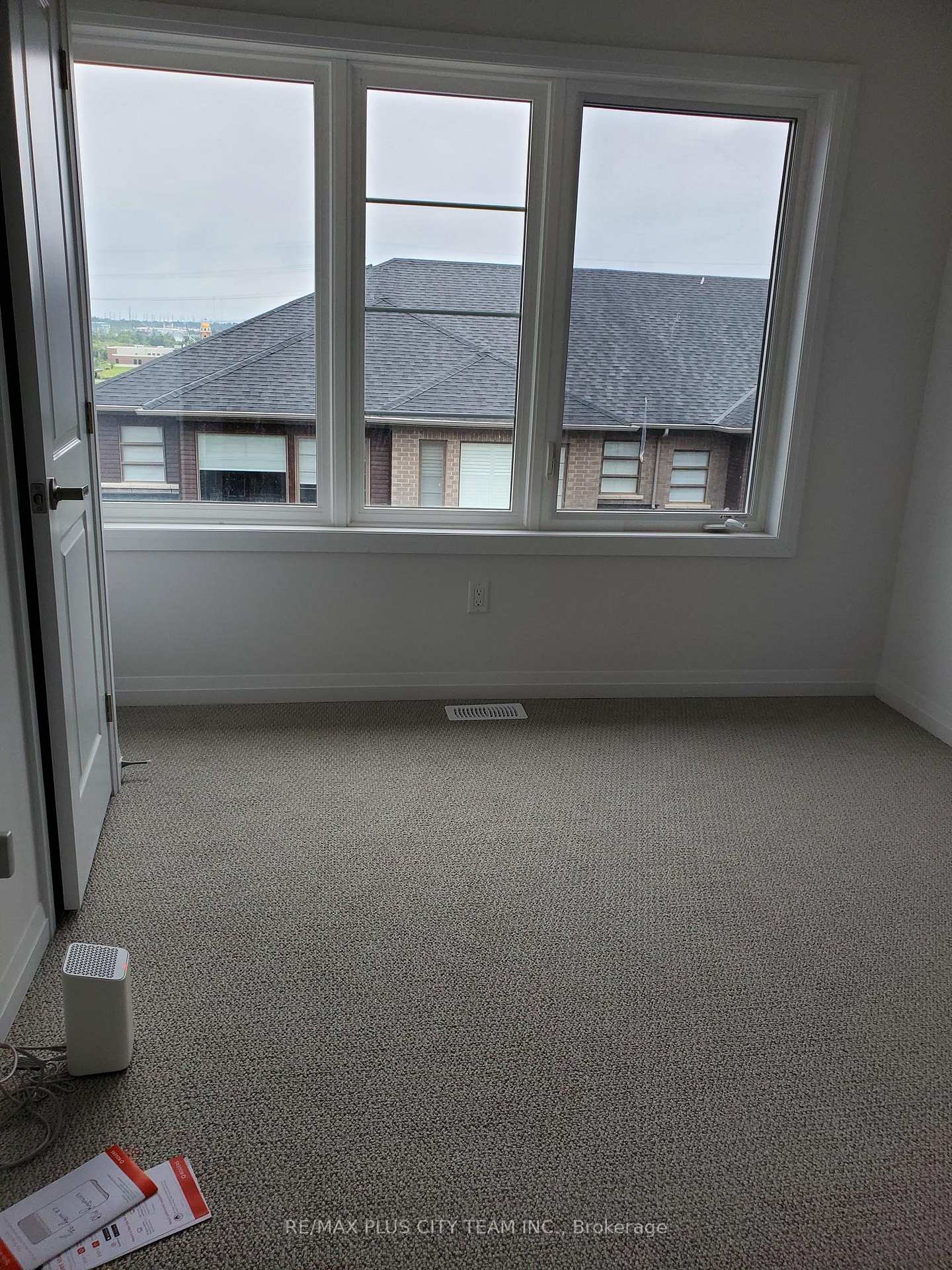 Photo 13 of Unit 87, 61 Soho Street, Hamilton, Stoney Creek Mountain — HOMEH
