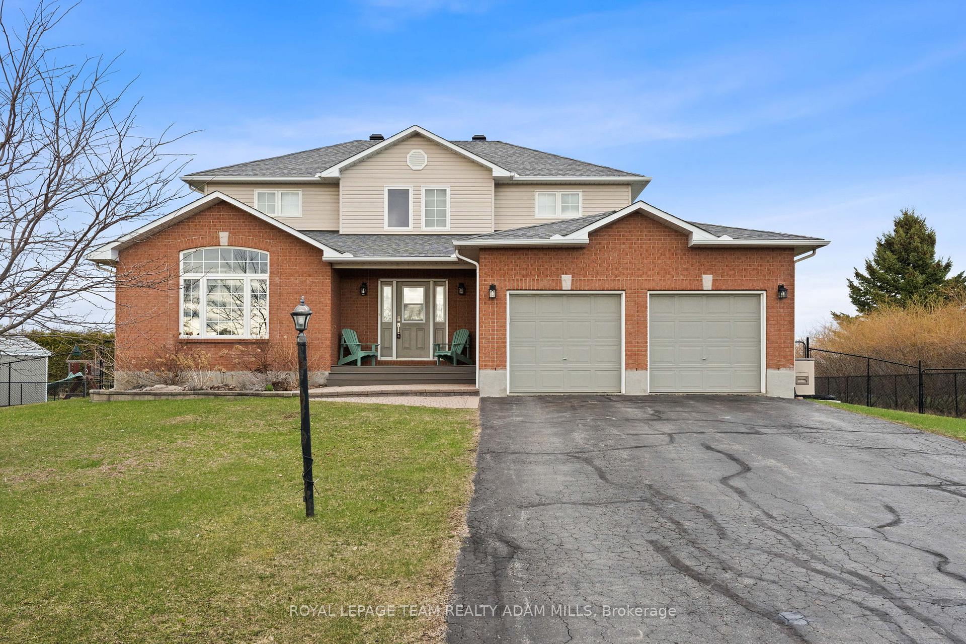 Photo 1 of 2104 Trailwood Drive, Ottawa, North Gower — HOMEH
