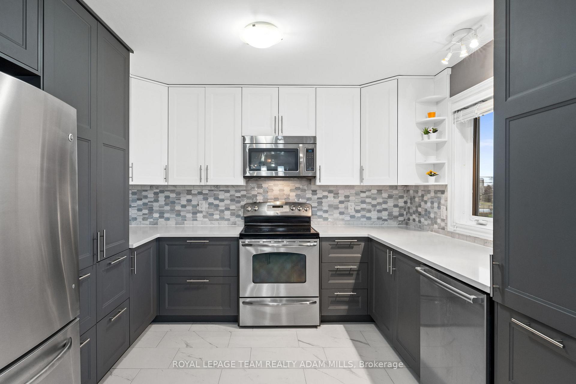 Photo 12 of 2104 Trailwood Drive, Ottawa, North Gower — HOMEH
