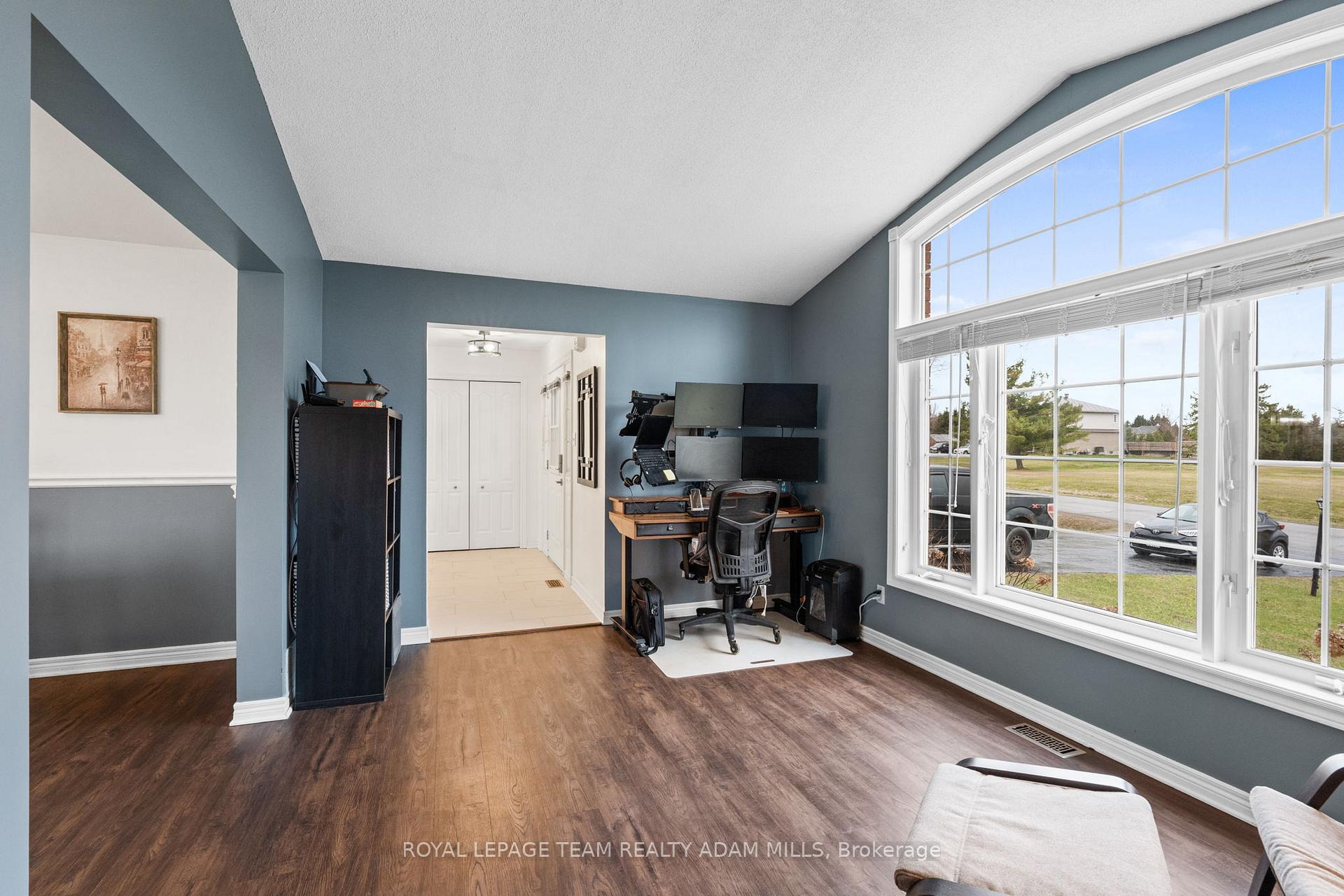 Photo 19 of 2104 Trailwood Drive, Ottawa, North Gower — HOMEH
