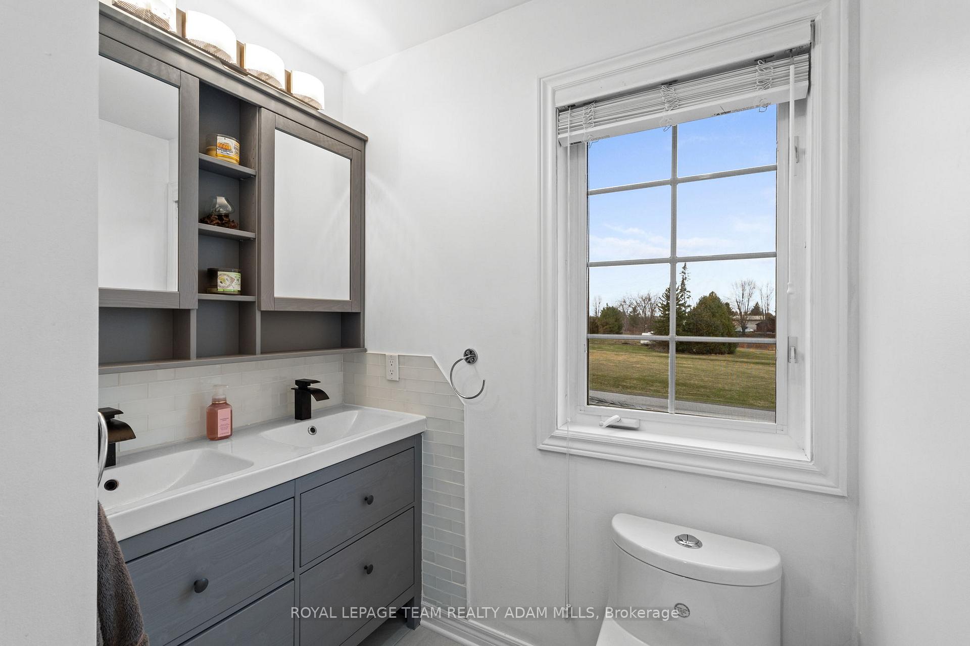 Photo 34 of 2104 Trailwood Drive, Ottawa, North Gower — HOMEH