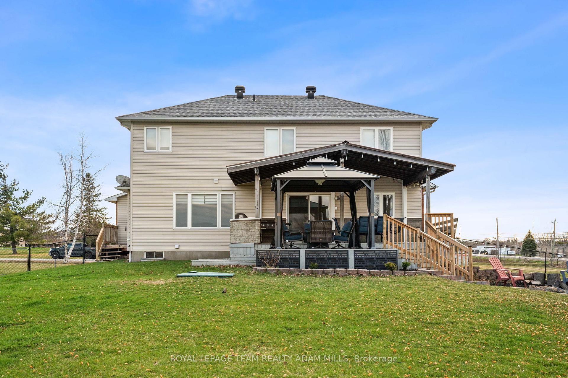 Photo 40 of 2104 Trailwood Drive, Ottawa, North Gower — HOMEH