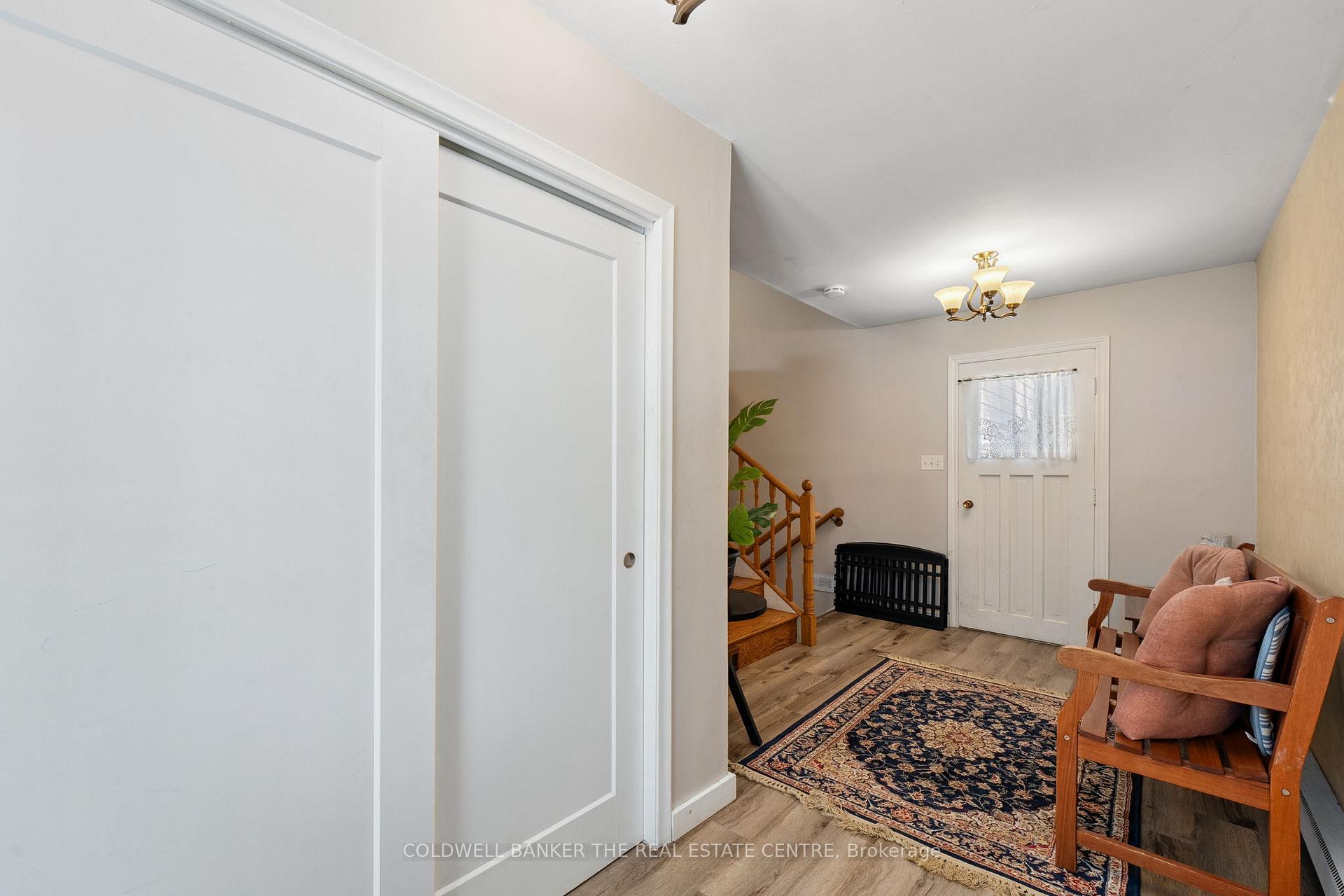 Photo 18 of 60 Pringle Avenue, Markham, Markham Village — HOMEH