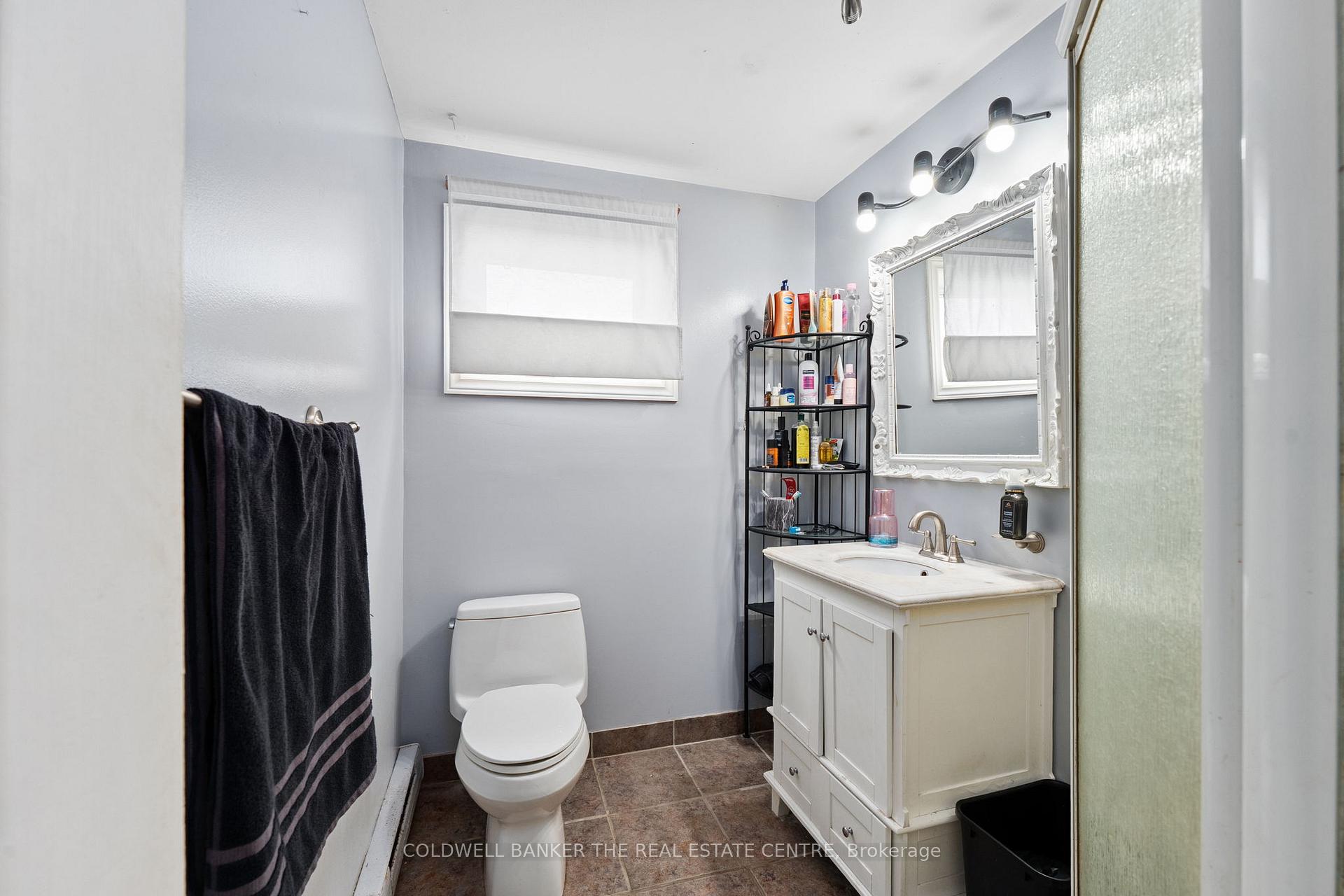 Photo 28 of 60 Pringle Avenue, Markham, Markham Village — HOMEH