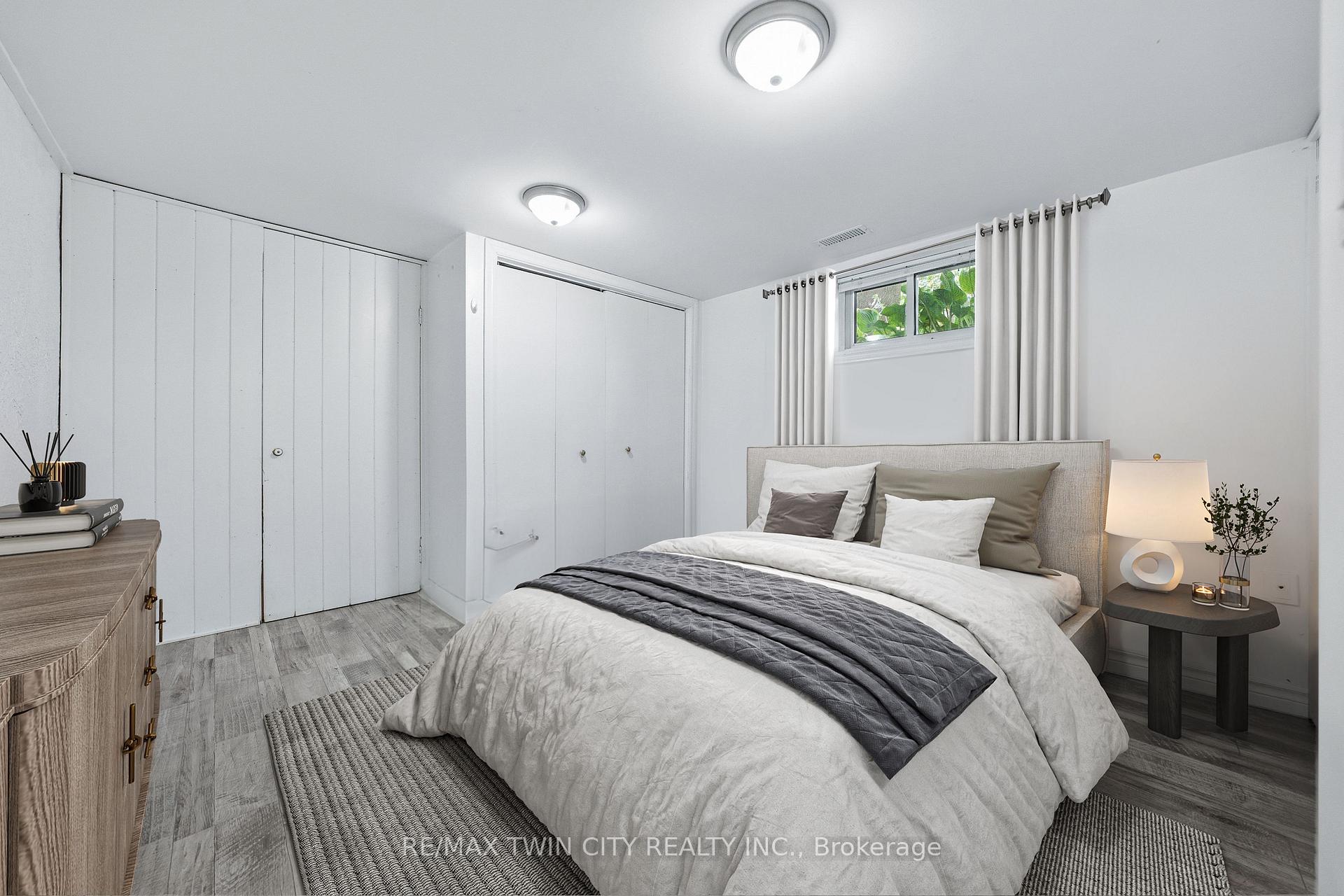 Photo 33 of 854 Guelph Street, Kitchener — HOMEH
