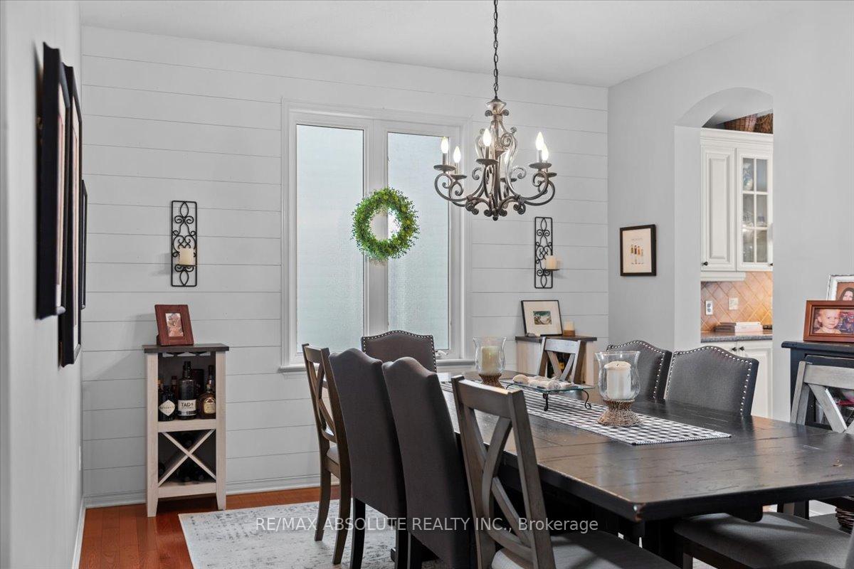 Photo 12 of 112 Muskego Crescent, Ottawa, Kanata - Morgan's Grant/South March — HOMEH