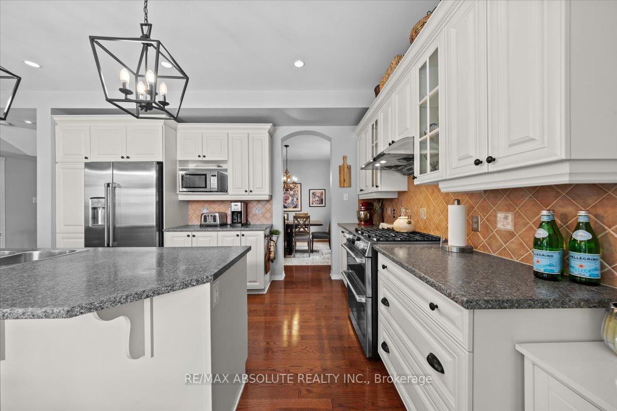 Photo 16 of 112 Muskego Crescent, Ottawa, Kanata - Morgan's Grant/South March — HOMEH