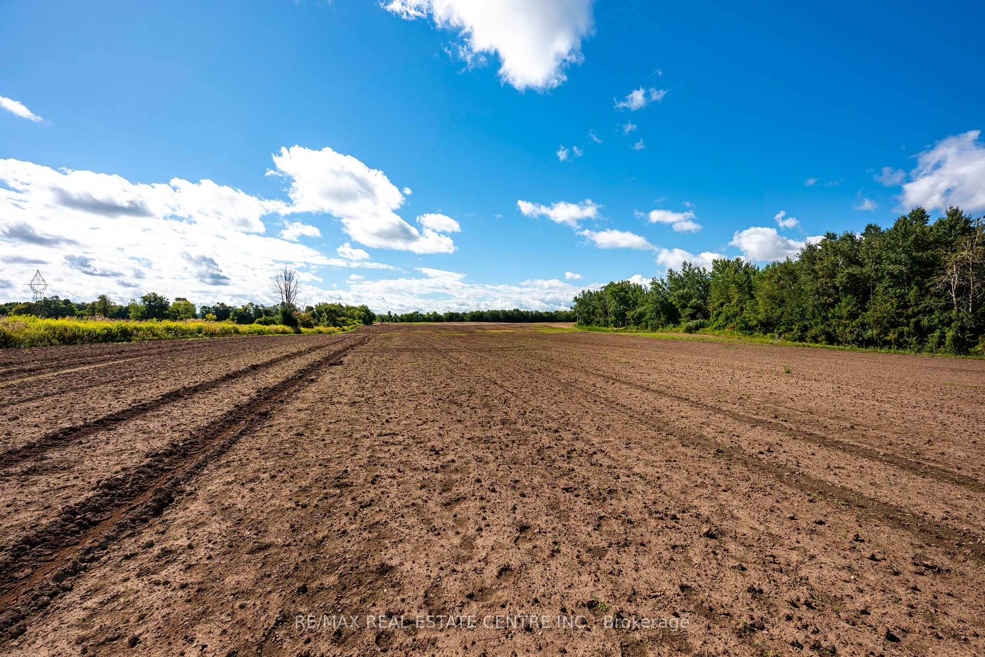 Photo 8 of 4th Line, Innisfil, Rural Innisfil — HOMEH