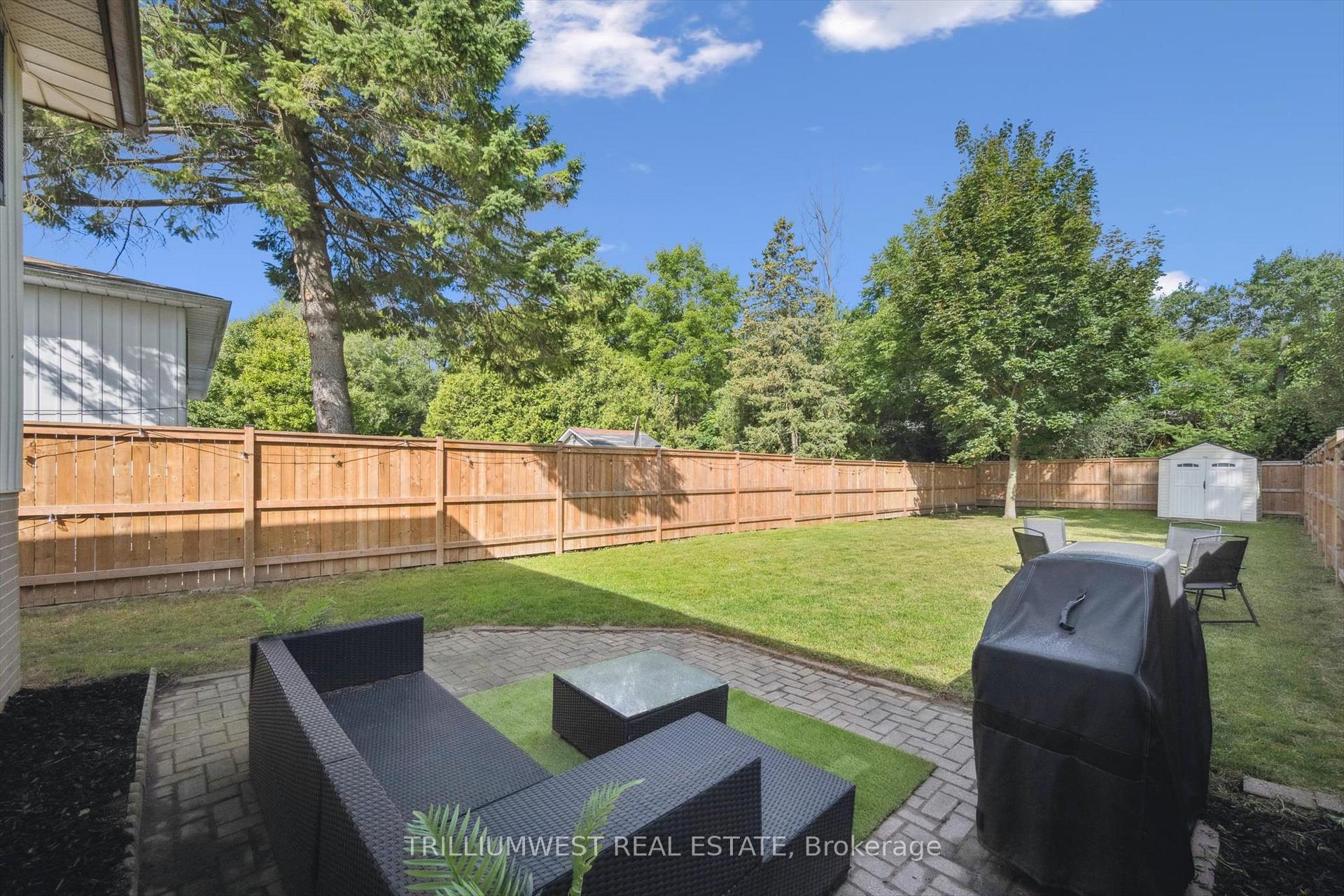 Photo 9 of 94 Markwood Drive, Kitchener — HOMEH